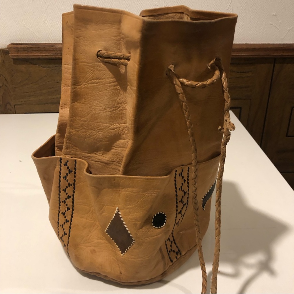 Handmade Leather Drawstring Backpack - Picture 4 of 12